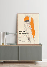 Stående kvinde med orange drapering, 1914