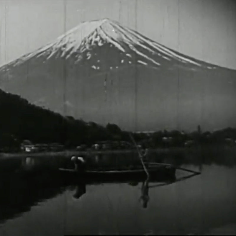 Ung kvinde med sommer-kimono, 1920